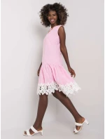 Šaty LK SK 506990.53 růžová Šaty LK SK 506990.53 růžová