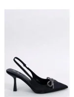 Dámské saténové lodičky s otevřenou patou K217 Černá - Mix Feet Dámské saténové lodičky s otevřenou patou K217 Černá - Mix Feet