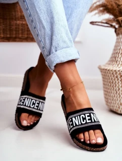 Nazouváky Na Korkové Podrážce Se Zirkony Černé Be Nice