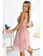 523-1 Tylové šaty s výstřihem a mašlí - BRUCE PINK