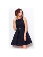 Dámské společenské šaty FOLD se sklady a páskem středně dlouhé černé - Černá - Numoco