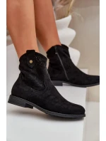 Dámské kotníkové botky na nízkém podpatku s perforovaným vzorem – černé, S.Barski