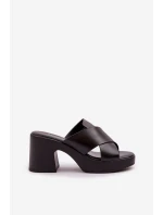 Lehké sandály na podpatku z eko kůže černé Kacaria Lehké sandály na podpatku z eko kůže černé Kacaria