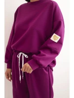 Dámská souprava máslová s volnou mikinou a kalhotami s nápisem LOVE tmavě fialová Dámská souprava máslová s volnou mikinou a kalhotami s nápisem LOVE tmavě fialová