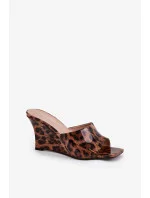 Pantofle BD121 leopard - Step in style