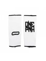 Pružný chránič kotníku 'ONE PUNCH' 08256-01M - Masters