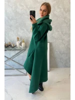 Zateplené šaty s delšími boky tmavě zelené