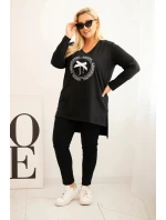 Dámská blůza s delší zadní částí a potiskem černá