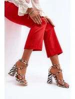 Moderní sandály na podpatku černo-bílé Josette