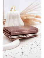 Lakovaný dámský peněženka s drobinky béžová Cermina