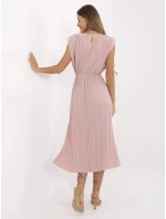 Šaty DHJ SK 19830.00 tmavě růžové Šaty DHJ SK 19830.00 tmavě růžové