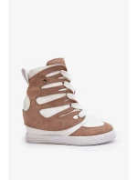 Béžové kožené kotníkové boty na klínku Amria Béžové kožené kotníkové boty na klínku Amria