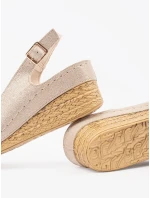 Výborné  sandály dámské Jasnobeżowy na klínku