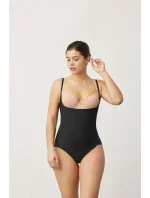 TVAROVÁNÍ POSTAVY S OTEVŘENÝM POPRSÍM 19627