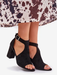 Sandály S Děrovaným Vzorem Na Podpatku Eko Semišové Černé Helori