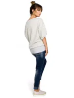 B048 Halenka nadměrné velikosti se zavinovacími detaily - pudrová