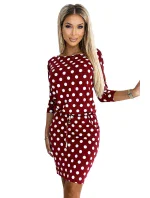 13-156 Sportovní šaty s vázáním a kapsami - bordó s hráškem