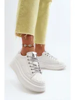 Dámské kožené tenisky na platformě GOE bílé Dámské kožené tenisky na platformě GOE bílé