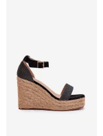Dámské Sandály Na Klínu S Pleteninou Černé Adelio