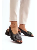 Kožené sandály s ozdobou Laura Messi 2719 Black