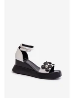 Dámské sandály na platformě a klínové podpatky s květinami Bílé Foviana