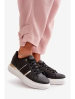 Módní dámské sneakers na platformě z eko kůže černé Nevisase