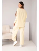 Dámský komplet z viskózy s volnou blůzou a kalhotami žlutý
