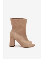Semišové Boty Na Podpatku S Otevřenými Prsty Béžové Zazoo 3830