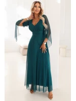 655-2 Dlouhé lehké třpytivé šaty s výstřihem a průhlednými rukávy - smaragdově zelené 655-2 Dlouhé lehké třpytivé šaty s výstřihem a průhlednými rukávy - smaragdově zelené