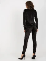 Souprava RV KMPL 8442.23P černá Souprava RV KMPL 8442.23P černá