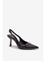 Lakované dámské sandály na podpatku se zlatou sponou Černé Bellivra