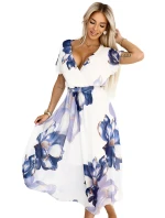 601-1 Vzdušné midi šaty s obálkovým výstřihem a velkým květinovým vzorem - modré odstíny 601-1 Vzdušné midi šaty s obálkovým výstřihem a velkým květinovým vzorem - modré odstíny