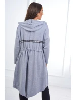 Delší zadní plášť šedý Delší zadní plášť šedý