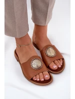 Zazoo 2938 Kožené Pantofle Na Plochém Podpatku S Dekorací Camel