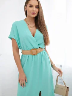 Dlouhé šaty s ozdobným páskem světle mátové barvy