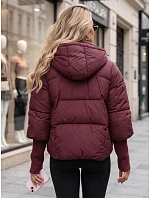 Dámská zimní prošívaná bunda s kapucí TY5898 vínová - FashionStreet