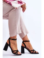 Klasické semišové sandály na podpatku černé Bernett