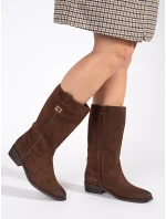 Klasické hnědé dámské kozačky na širokém podpatku Klasické hnědé dámské kozačky na širokém podpatku