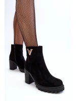 Dámské semišové boty na sloupku s ozdobou černé Strong