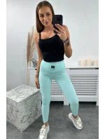 Pruhované mátové legíny