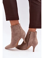 Kožené kotníkové boty na podpatku s špičatou špičkou khaki Niretta Kožené kotníkové boty na podpatku s špičatou špičkou khaki Niretta