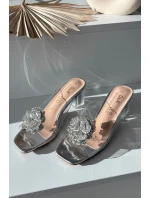 Průhledné nazouváky na podpatku s ozdobou D&A MR1037-20 stříbrné