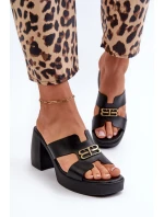 Zazoo 40419 Kožené Dámské Žabky S Výstřihy A Ozdobou Černé