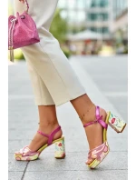 Dámské květinové sandály na vysokém podpatku D&A růžové Dámské květinové sandály na vysokém podpatku D&A růžové