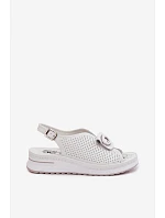 Kožené dámské sandály s ozdobným detailem bílé Deliva