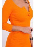 Šaty s výstřihem na knoflíky oranžové barvy