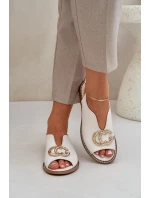 Kožené Sandály Na Plochém Podpatku S Dekorací Světle Béžové Laura Messi 2865