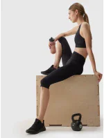 Dámské 3/4 legíny 4F - černé Dámské 3/4 legíny 4F - černé