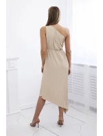 Plisované šaty s květinou tmavě béžová Plisované šaty s květinou tmavě béžová