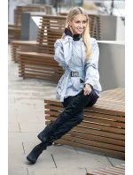 Světle modrá krátká dámská bunda s páskem (AG3-03) Světle modrá krátká dámská bunda s páskem (AG3-03)